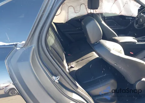 2019 Jaguar F-Pace 25T Premium from USA, damaged, VIN SADCJ2FX7KA356313